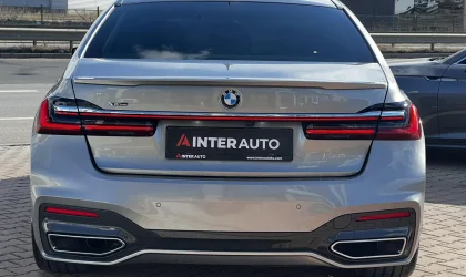 BMW 7 Series  - 2019